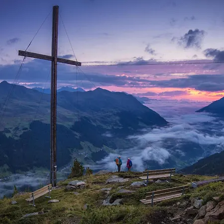 Miramonte-2 By Interhome * קאפל