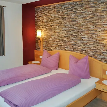 Apartment Miramonte - Kpl283 By Interhome